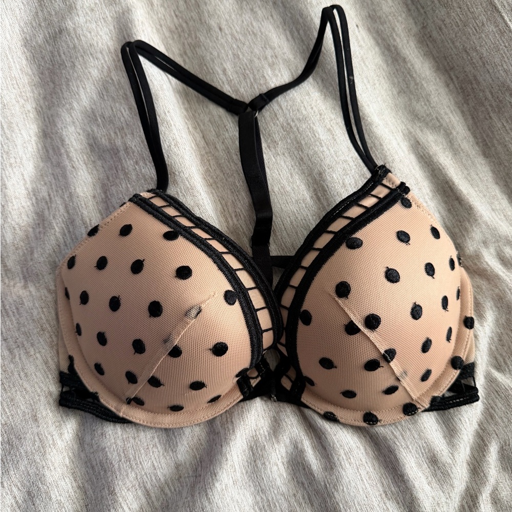 Victorias Secret Very Sexy Front Closure Push-up Bra